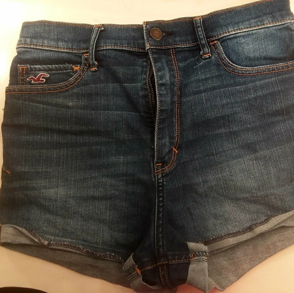 Hollister Shorts Size 7